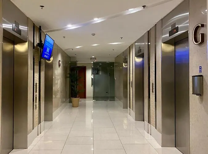 Hotel Shell Residences Tower C - Moa